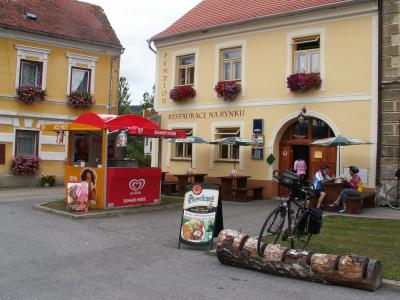 Restaurace Penzion Na Rynku - Chvalšiny Restaurace Penzion Na Rynku - ubytování Chvalšiny