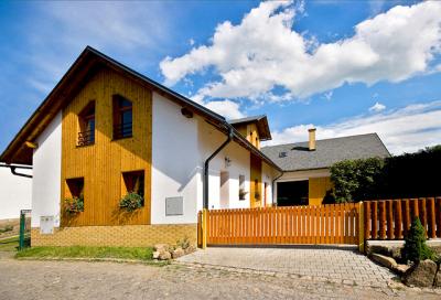 Tábůrek - Rovensko pod Troskami Tábůrek - ubytování Rovensko pod Troskami